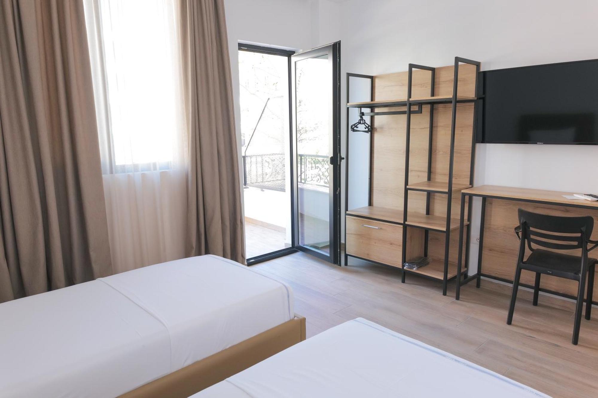 Afa Hotel Durres Exterior photo